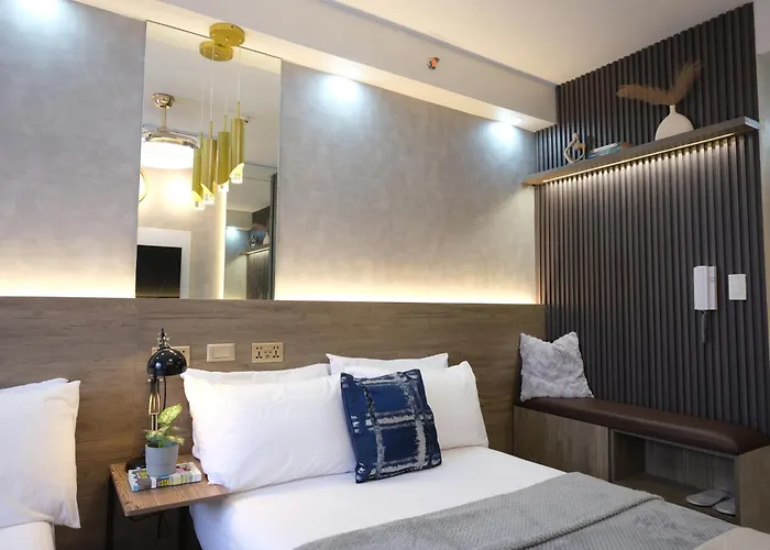 Stylish Condotel With 2 Beds Near Mall Of & Airport - Jwl Manila