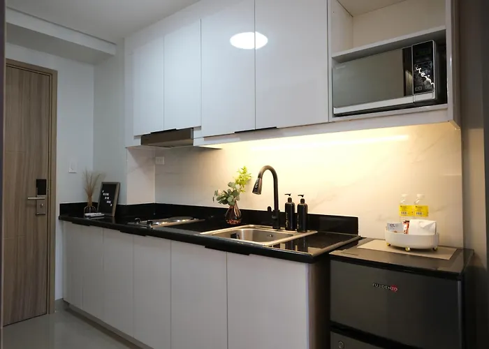 Stylish Condotel With 2 Beds Near Mall Of & Airport - Jwl * Manila