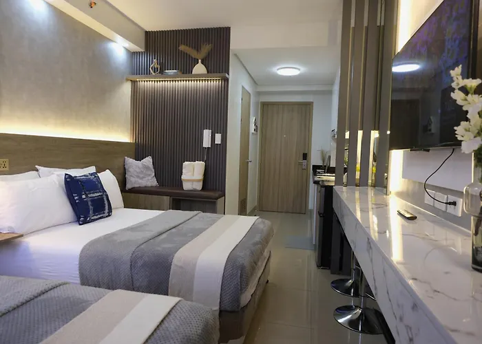 Stylish Condotel With 2 Beds Near Mall Of & Airport - Jwl Apartment *