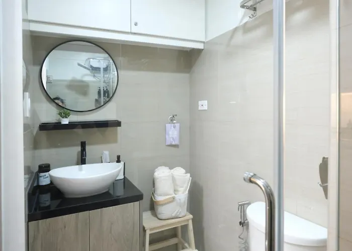 Stylish Condotel With 2 Beds Near Mall Of & Airport - Jwl Manila